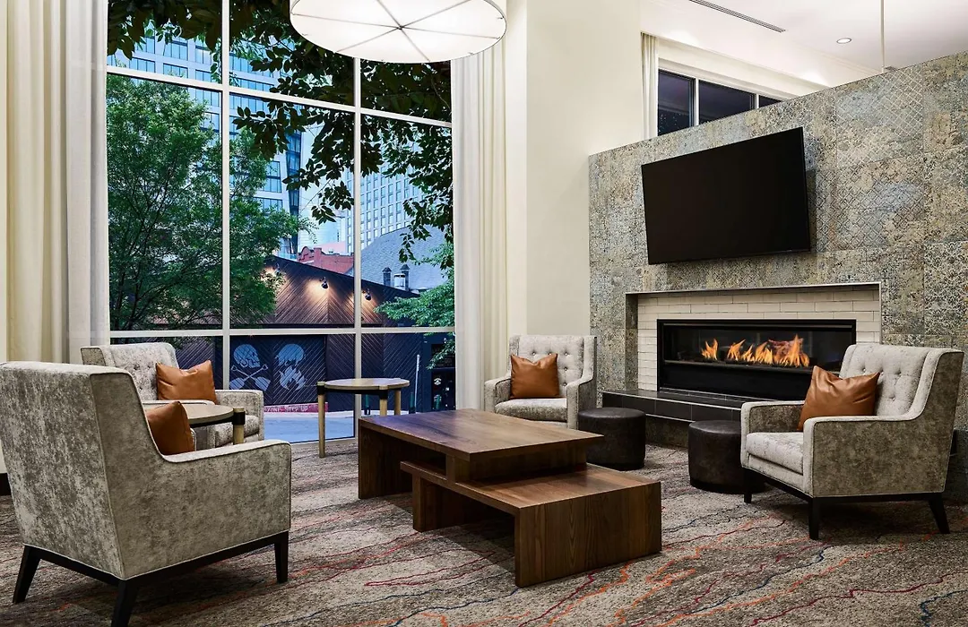 Hilton Garden Inn Nashville Downtown Convention Center-1
